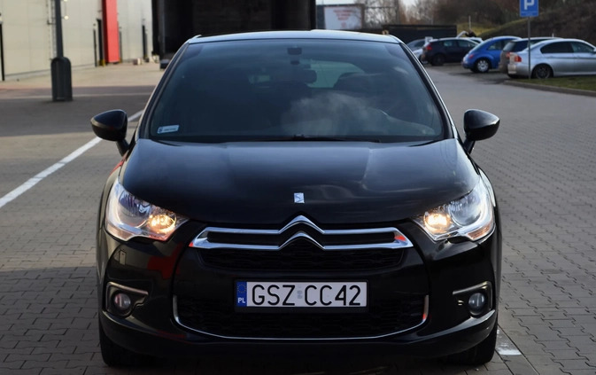 Citroen DS4 cena 27900 przebieg: 188000, rok produkcji 2011 z Gdańsk małe 781